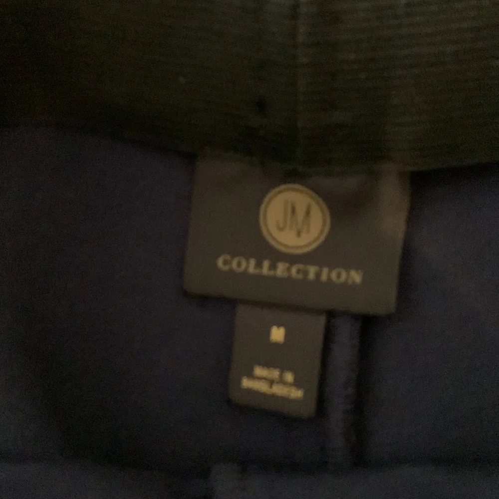 JM Collection - Picture 4 of 4